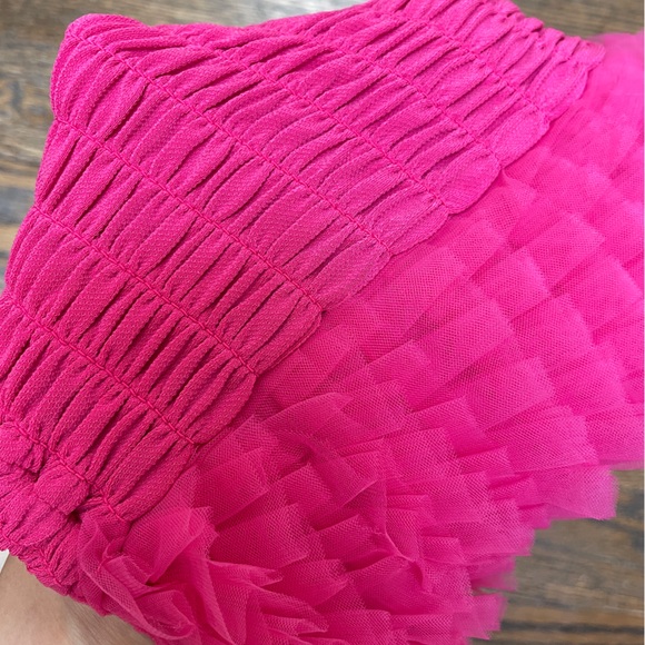 NWT Urban Outfitters pink ruffled cropped tube top - Picture 5 of 8